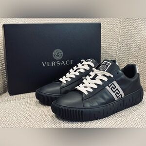 Versace Greca Embroidered Low Top Sneakers Mens EU 45 Black + Metallic Silver